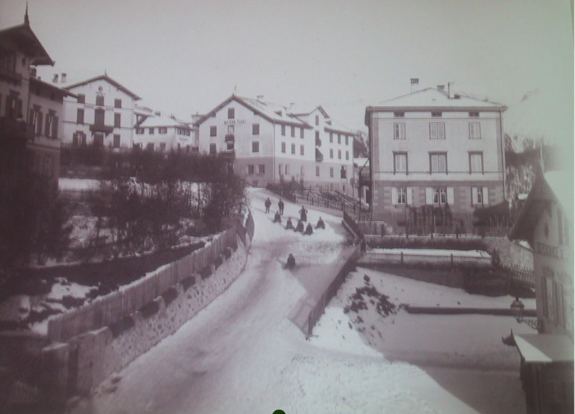 Archive photograph of Villa Beaulieu in its earliest years